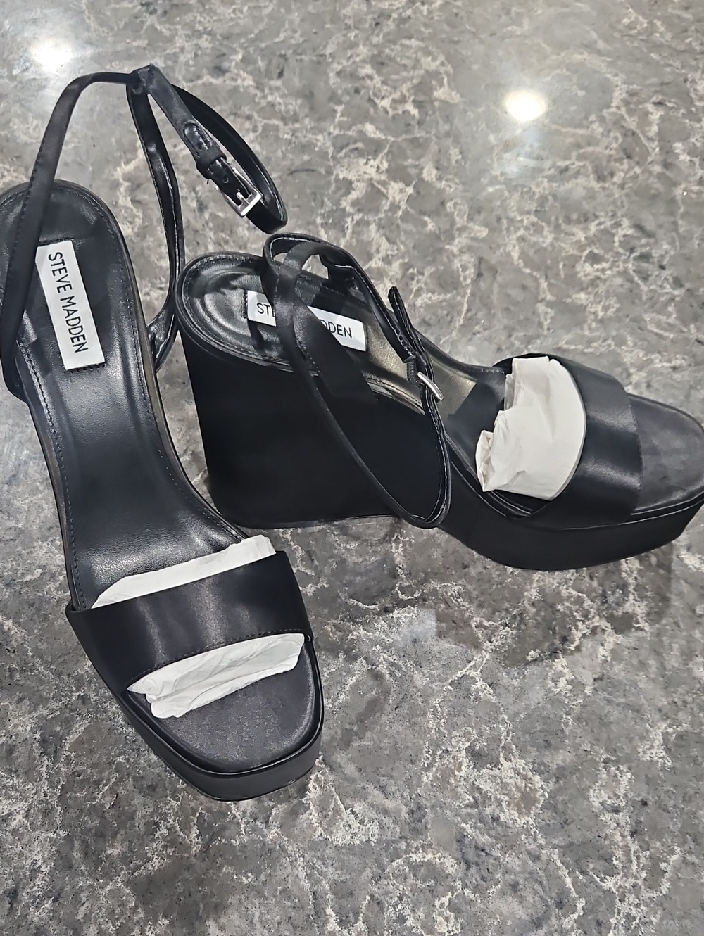 New Steve Madden Black Platform Wedge Sandals with Ankle Strap Size 9.5 No Box